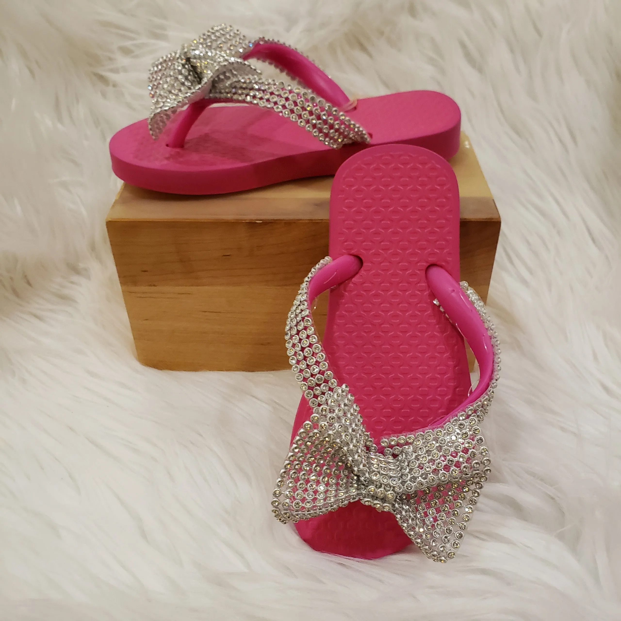 Jewel Bow Flip Flop